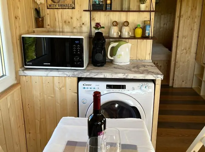 Apartamento Romantic Jacuzzi Hideaway Near Hévíz Rezi