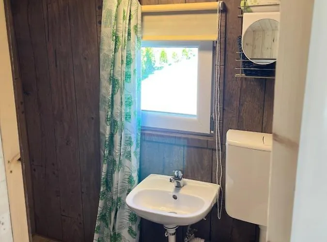 アパート Romantic Jacuzzi Hideaway Near Heviz